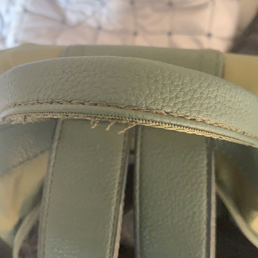 Waterproof nylon backpack - Picture 7 of 9